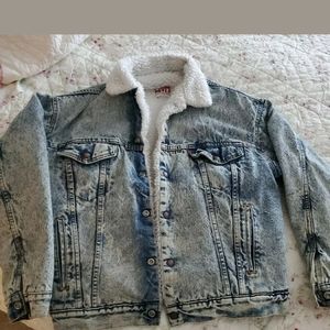 Vintage Levi's  Sherpa/ Trucker Jean Jacket